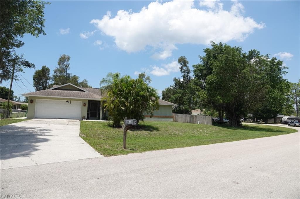 9088 Murcott DR W FORT MYERS, FL 33967