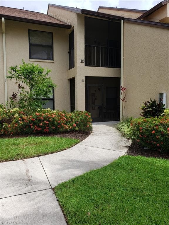 8336 Charter Club CIR 4 FORT MYERS, FL 33919