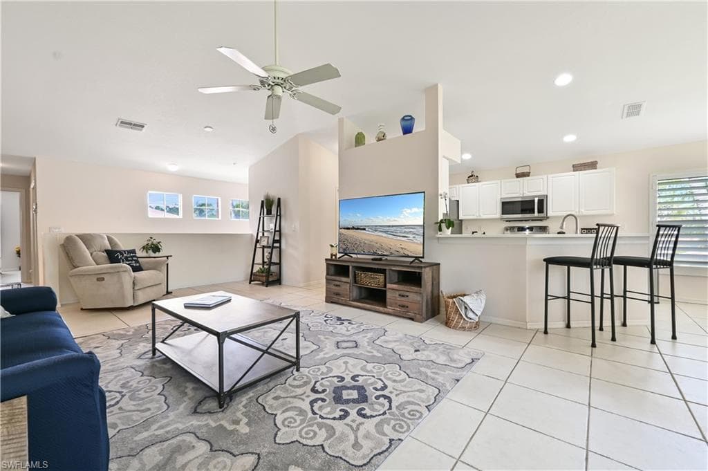 349 Dover PL B-201 NAPLES, FL 34104