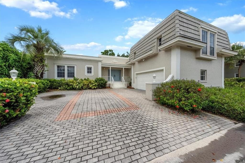5900 Chanteclair DR NAPLES, FL 34108