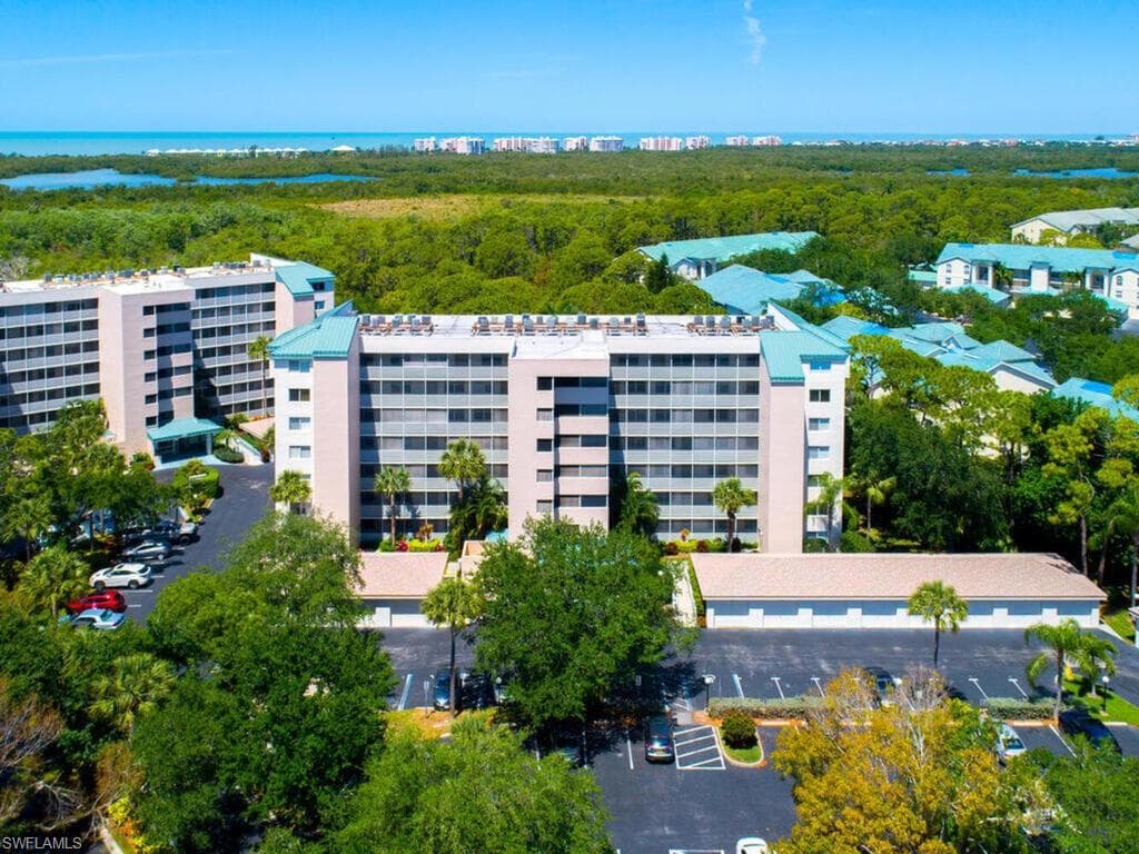 285 Naples Cove DR 1202 NAPLES, FL 34110