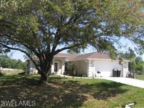2195 Wyandotte AVE ALVA, FL 33920