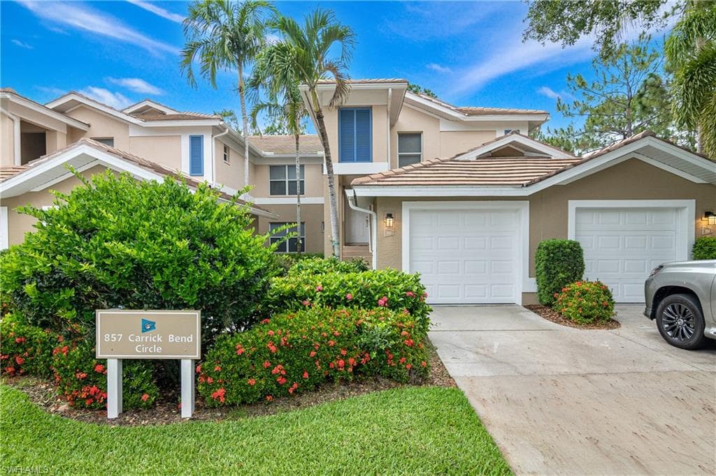 857 Carrick Bend CIR 203 NAPLES, FL 34110
