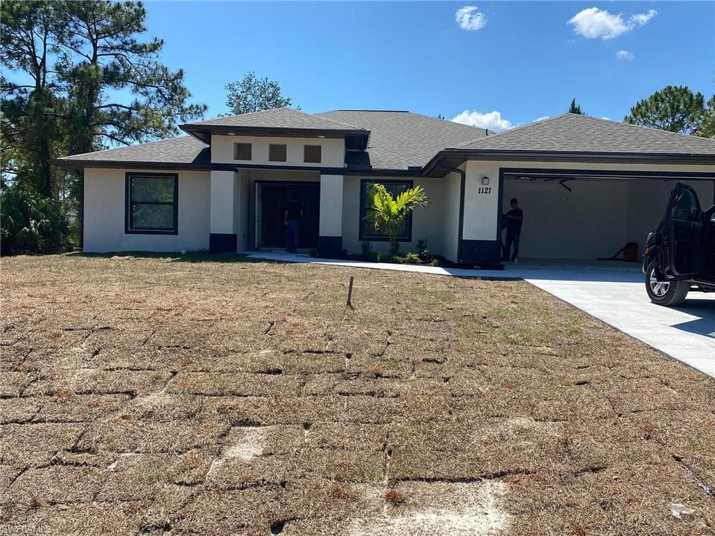 1121 Acacia AVE LEHIGH ACRES, FL 33972