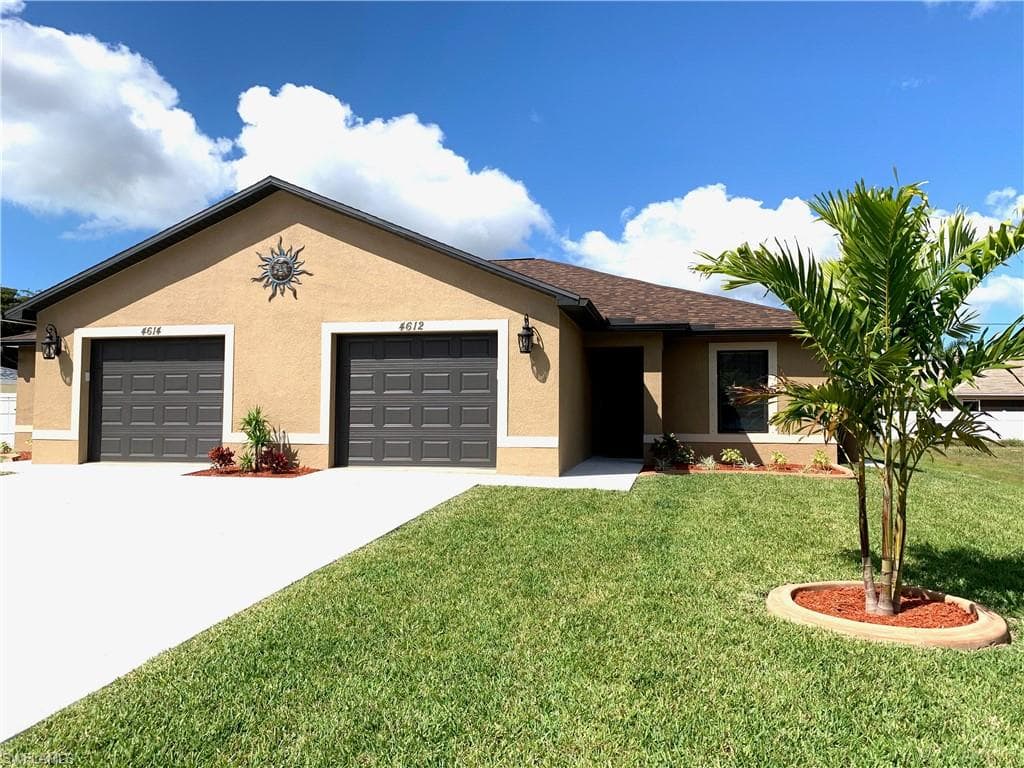 4612 SW 8th CT CAPE CORAL, FL 33914