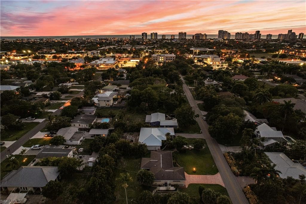 1132 Cypress Woods DR NAPLES, FL 34103