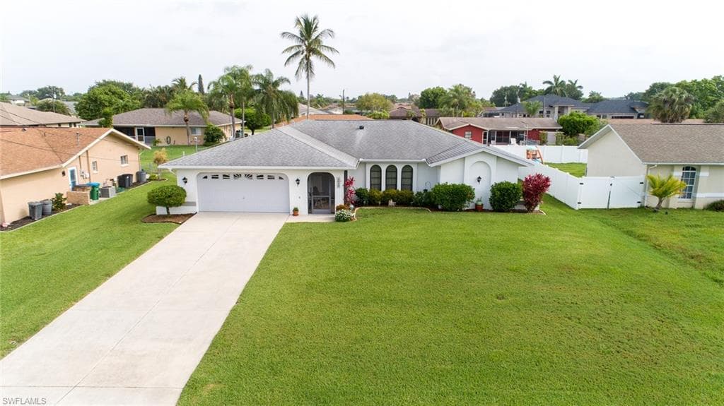 2039 Coral Point DR CAPE CORAL, FL 33990