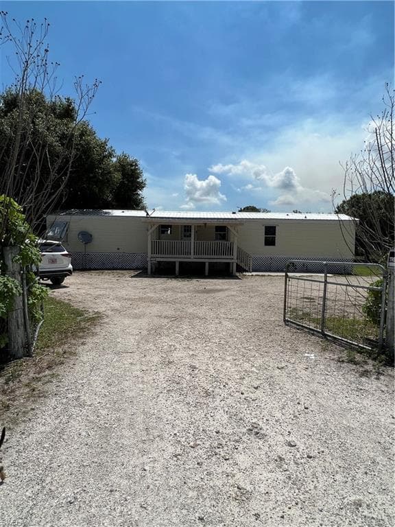 735 N Trebol ST CLEWISTON, FL 33440