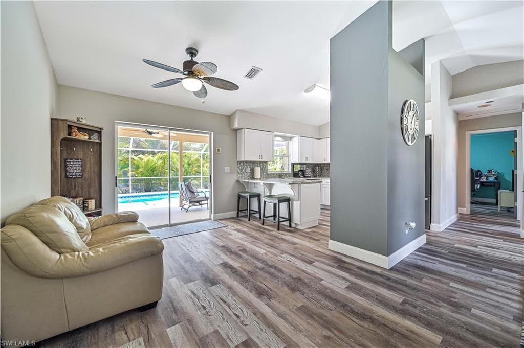 9160 Cypress DR S FORT MYERS, FL 33967