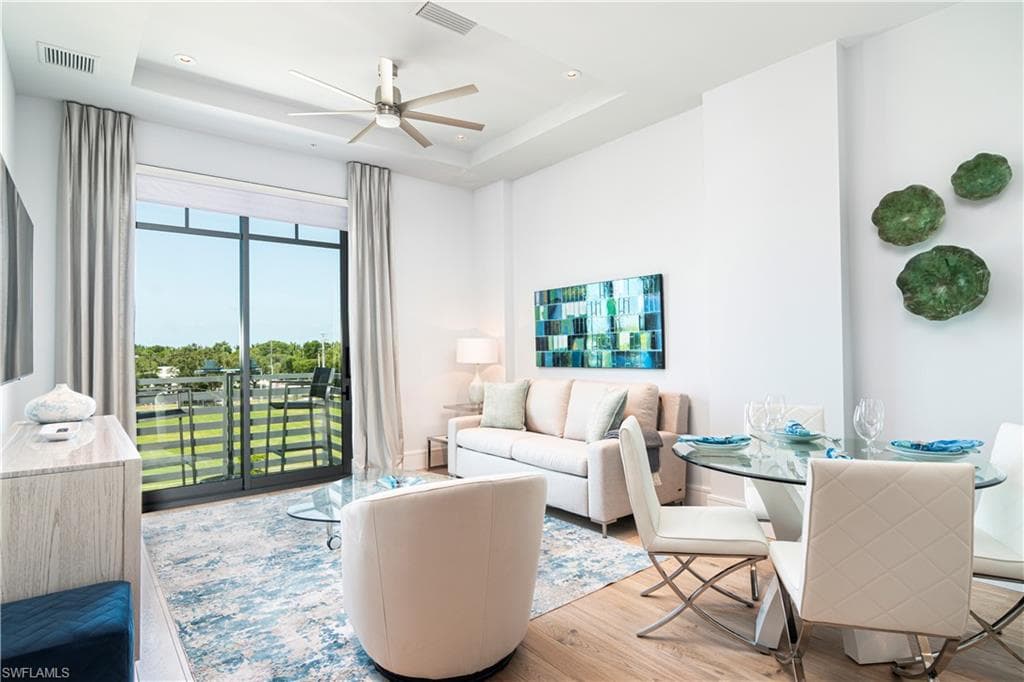 101 8th ST S 308 NAPLES, FL 34102