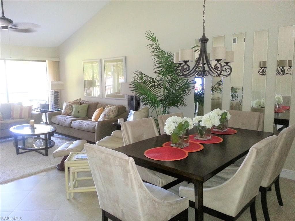 4211 Chantelle DR C202 NAPLES, FL 34112