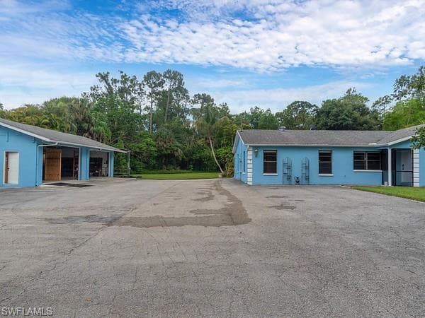 160 Price ST NAPLES, FL 34113