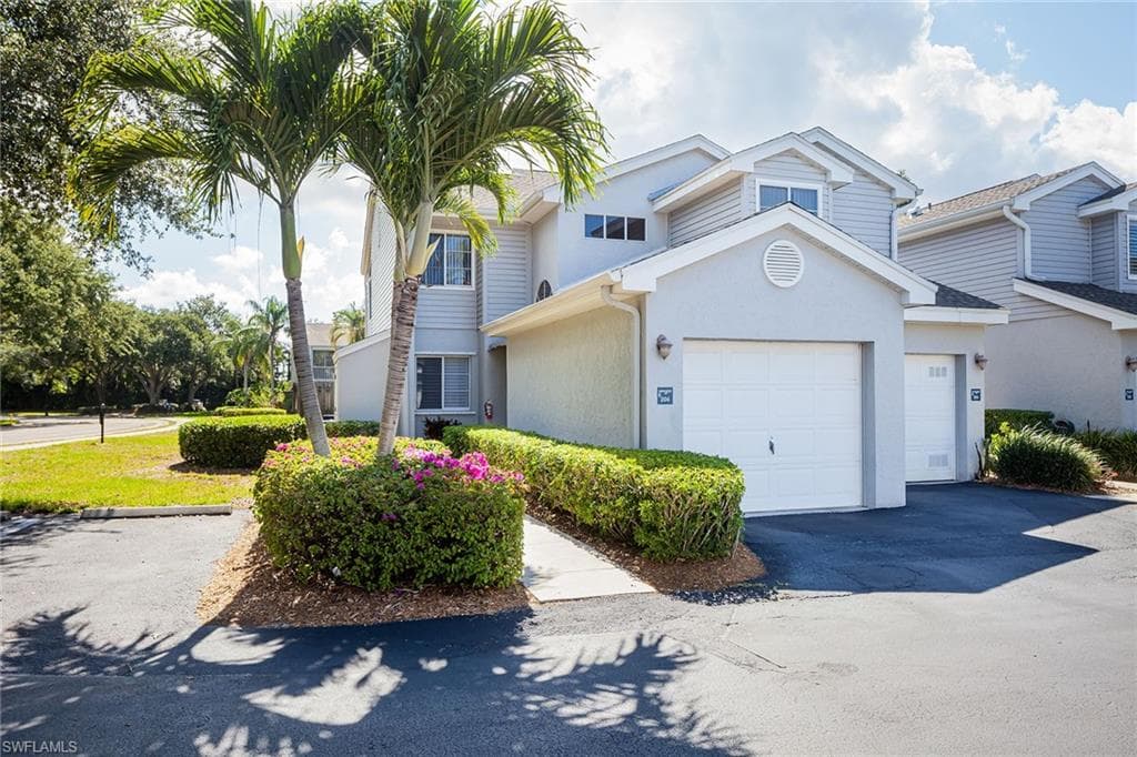 2860 Citrus Lake DR R-204 NAPLES, FL 34109