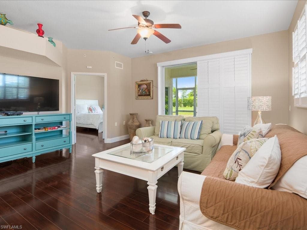 365 Stella Maris DR N 2904 NAPLES, FL 34114