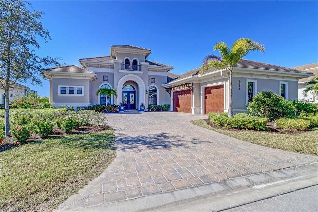 9273 Esplanade BLVD NAPLES, FL 34119