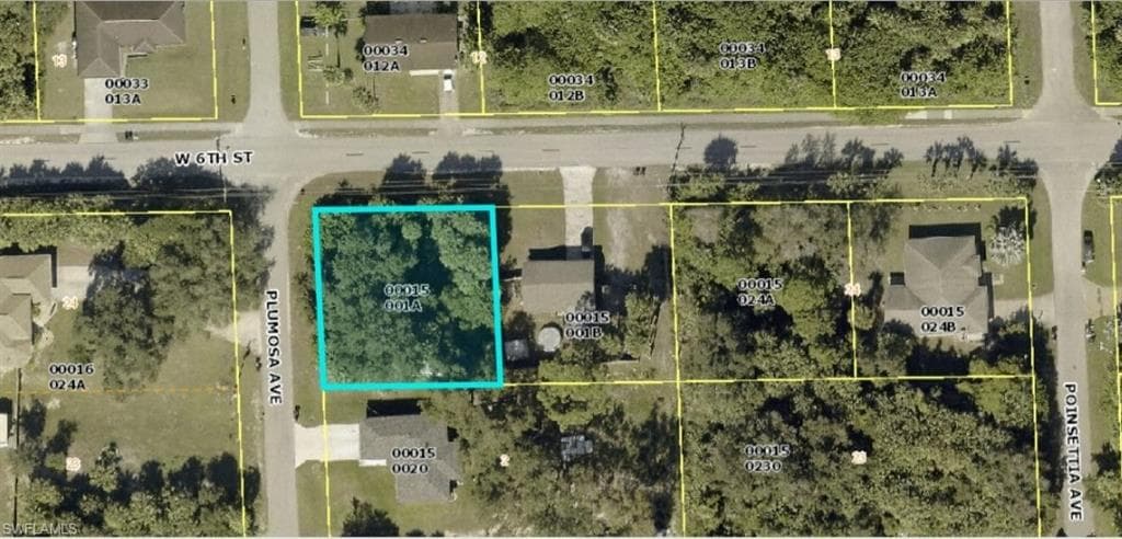 107 W 6th ST LEHIGH ACRES, FL 33972