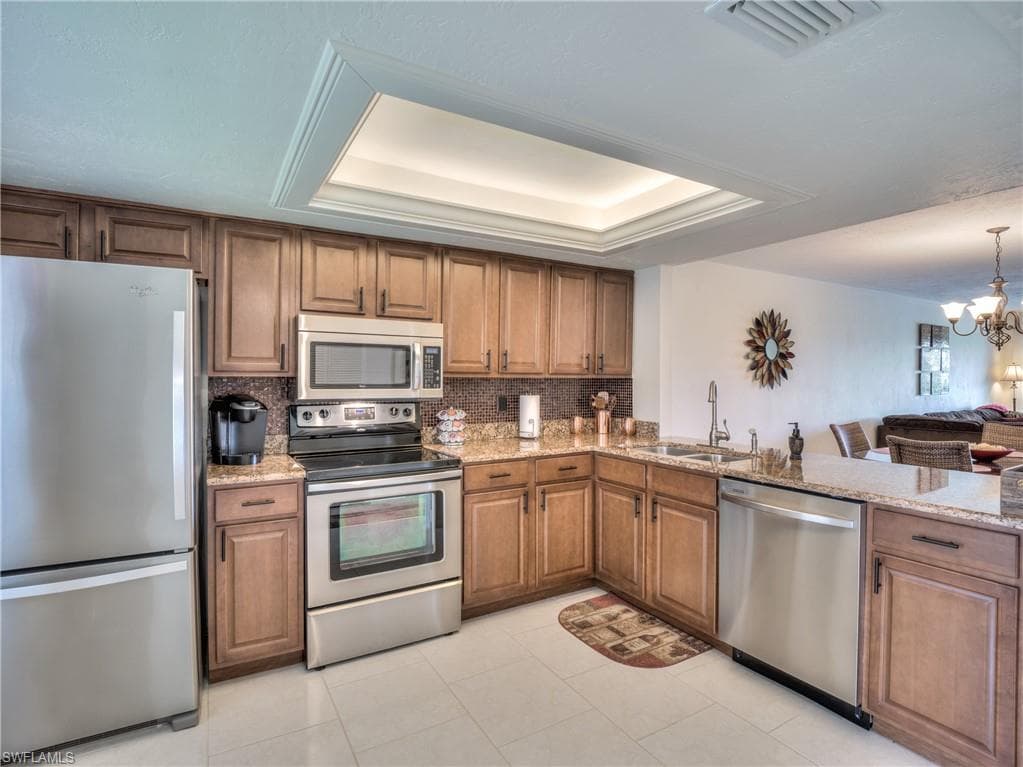 141 Cypress WAY E C-7 NAPLES, FL 34110