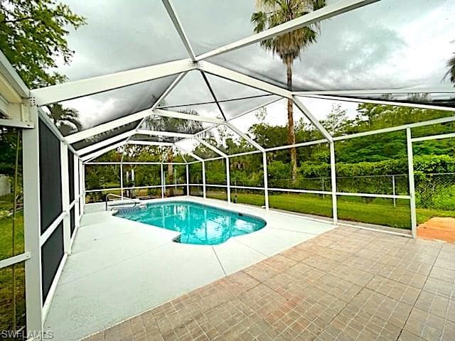 5831 Dogwood WAY NAPLES, FL 34116