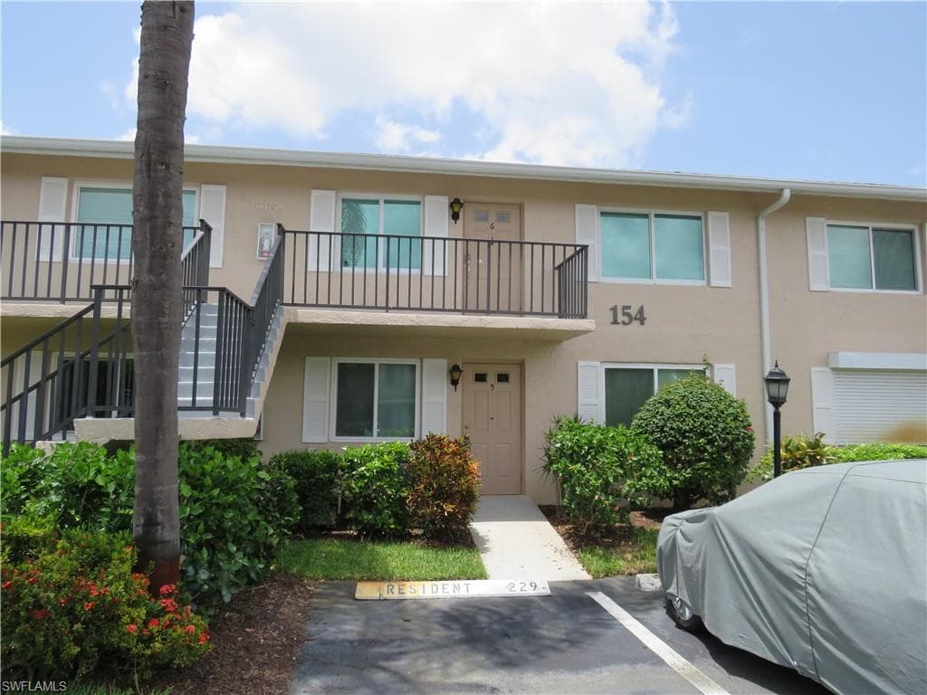 154 Palm DR 3015 NAPLES, FL 34112