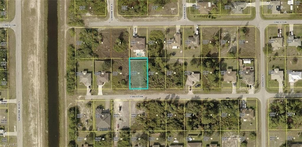 3024 33rd ST SW LEHIGH ACRES, FL 33976