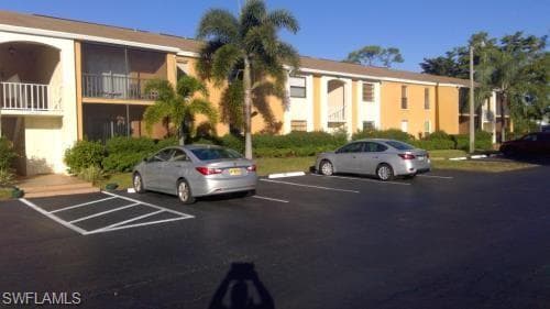 12662 Kenwood LN B FORT MYERS, FL 33907
