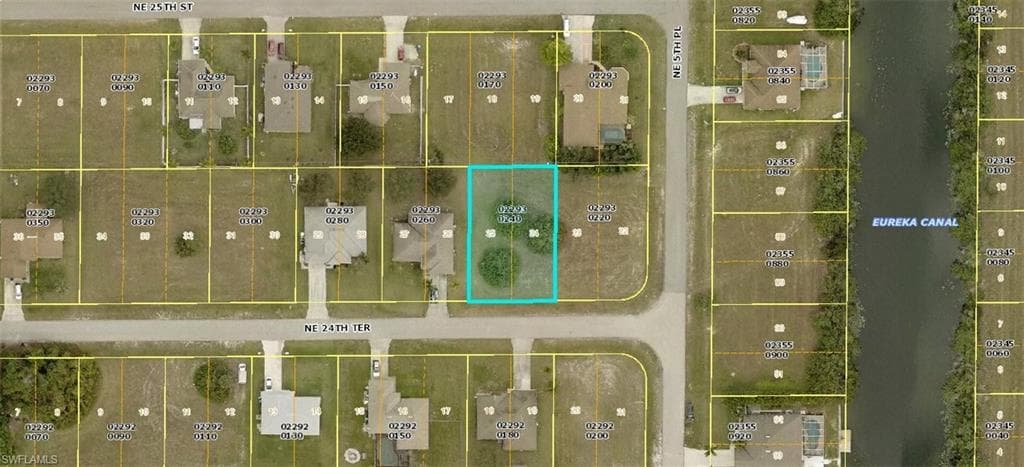 505 NE 24th TER CAPE CORAL, FL 33909
