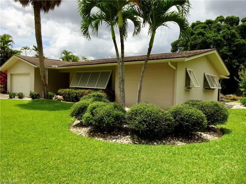 1039 Bayshore AVE FORT MYERS, FL 33919