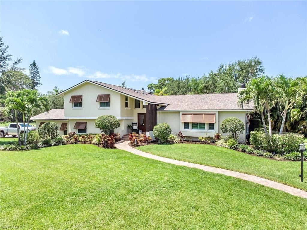 6451 Morgan La Fee LN FORT MYERS, FL 33912
