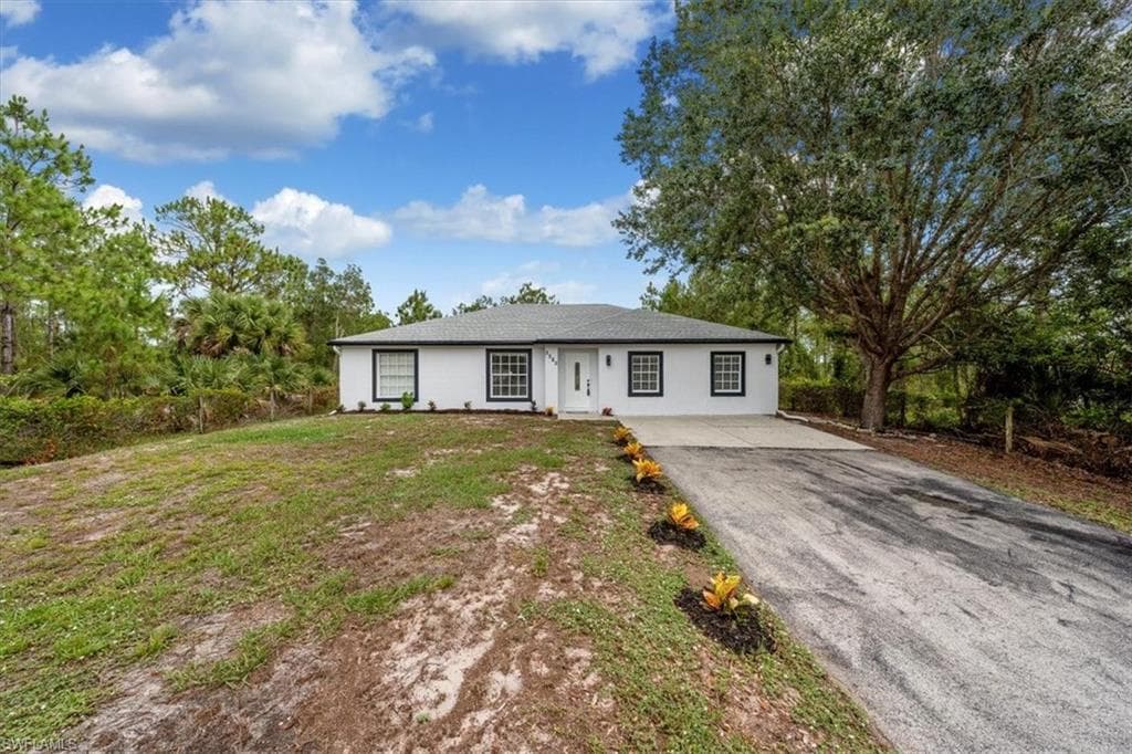 3585 47th AVE NE NAPLES, FL 34120