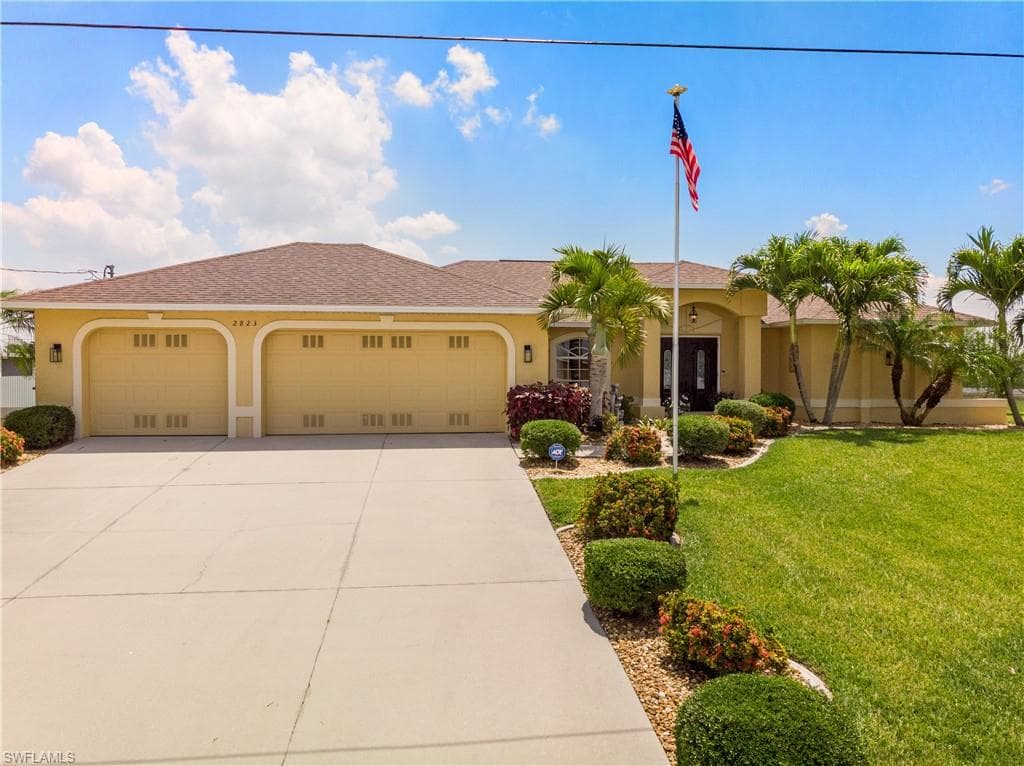 2823 NW Juanita PL CAPE CORAL, FL 33993
