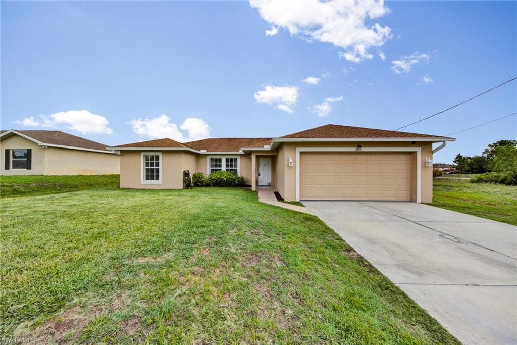 3802 35th ST SW LEHIGH ACRES, FL 33976