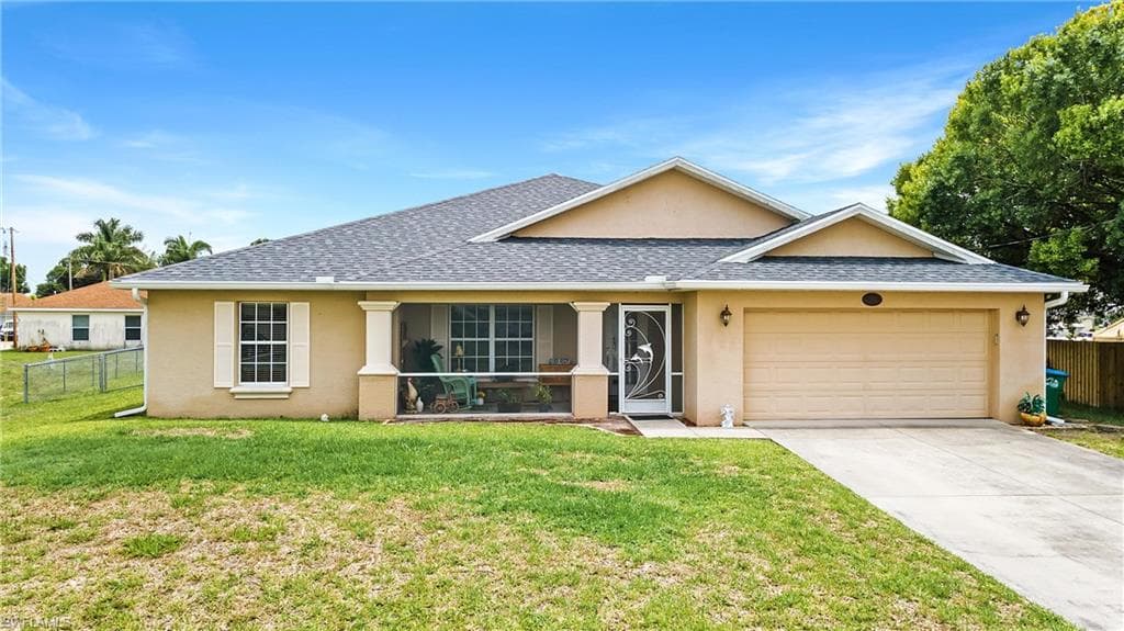 214 NW 29th TER CAPE CORAL, FL 33993