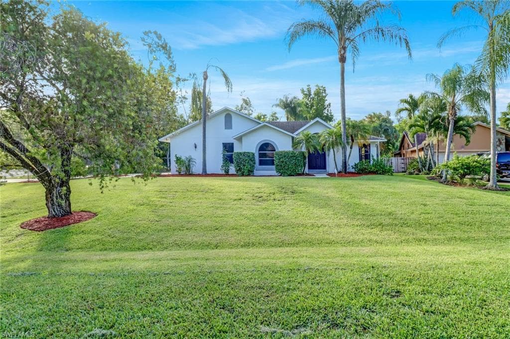 6794 Plantation Pines BLVD FORT MYERS, FL 33966