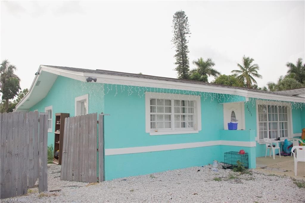 2055 43rd LN SW NAPLES, FL 34116