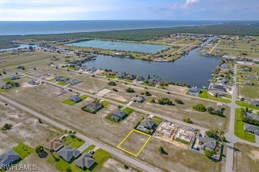 4213 NW 34th TER CAPE CORAL, FL 33993