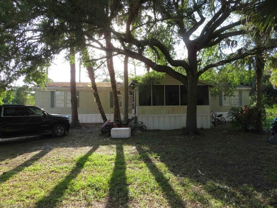 220 Utopia ST CLEWISTON, FL 33440
