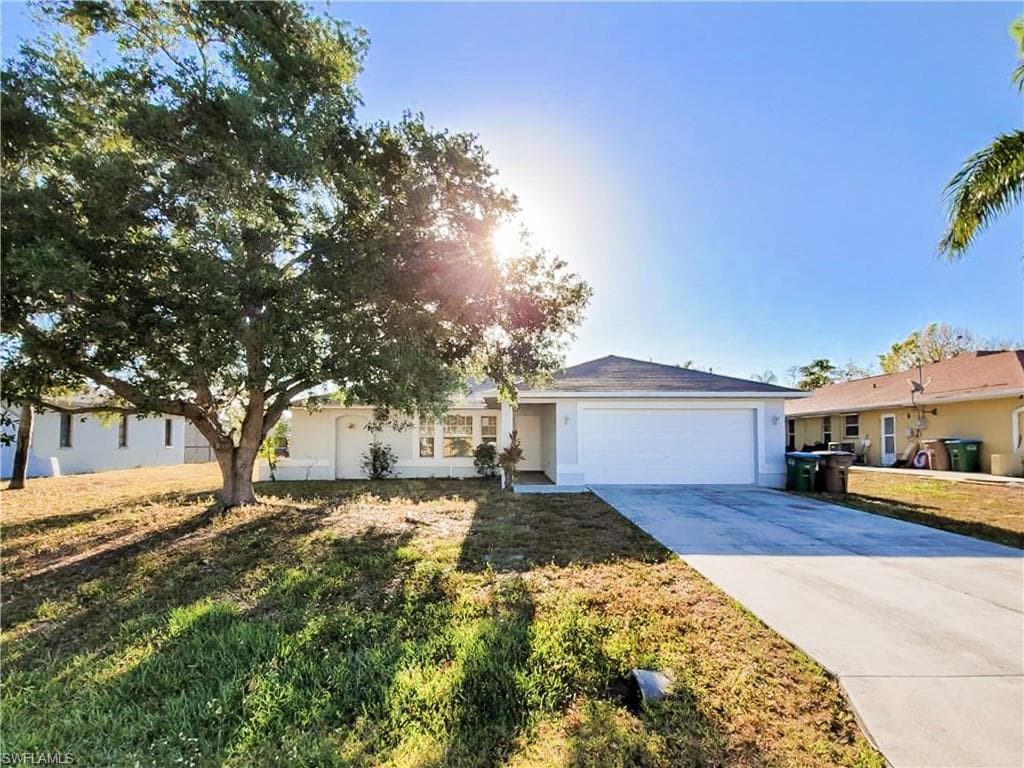 625 10th PL CAPE CORAL, FL 33990
