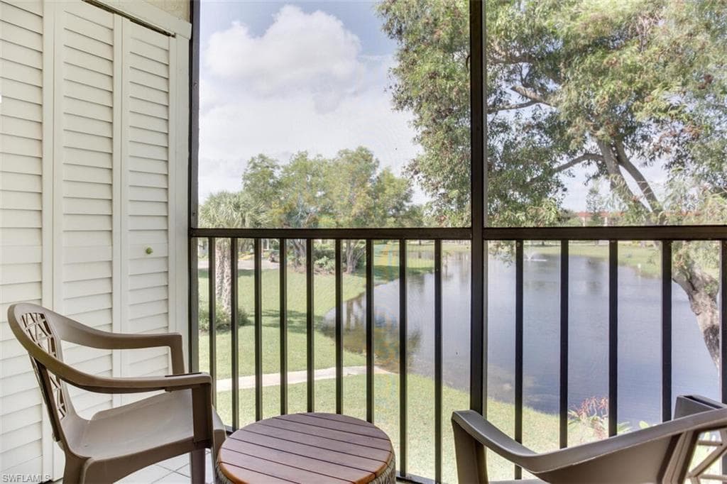4245 27th CT SW 202 NAPLES, FL 34116