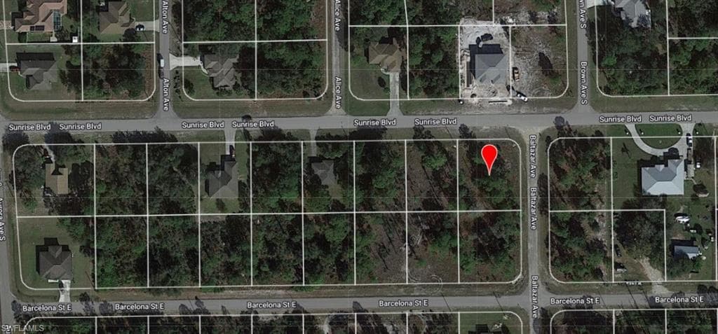 926 Sunrise BLVD LEHIGH ACRES, FL 33974