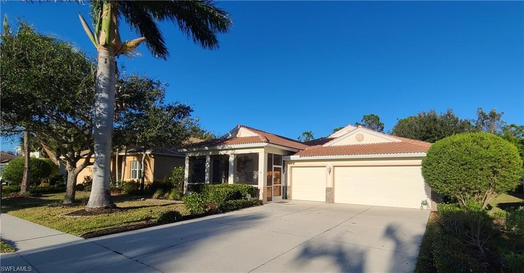 3007 Lake Manatee CT CAPE CORAL, FL 33909