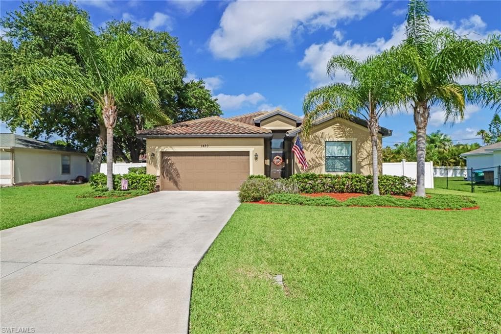 1420 6th AVE CAPE CORAL, FL 33991