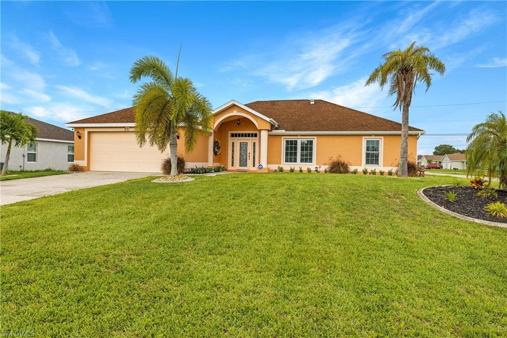 931 SE 5th CT CAPE CORAL, FL 33990