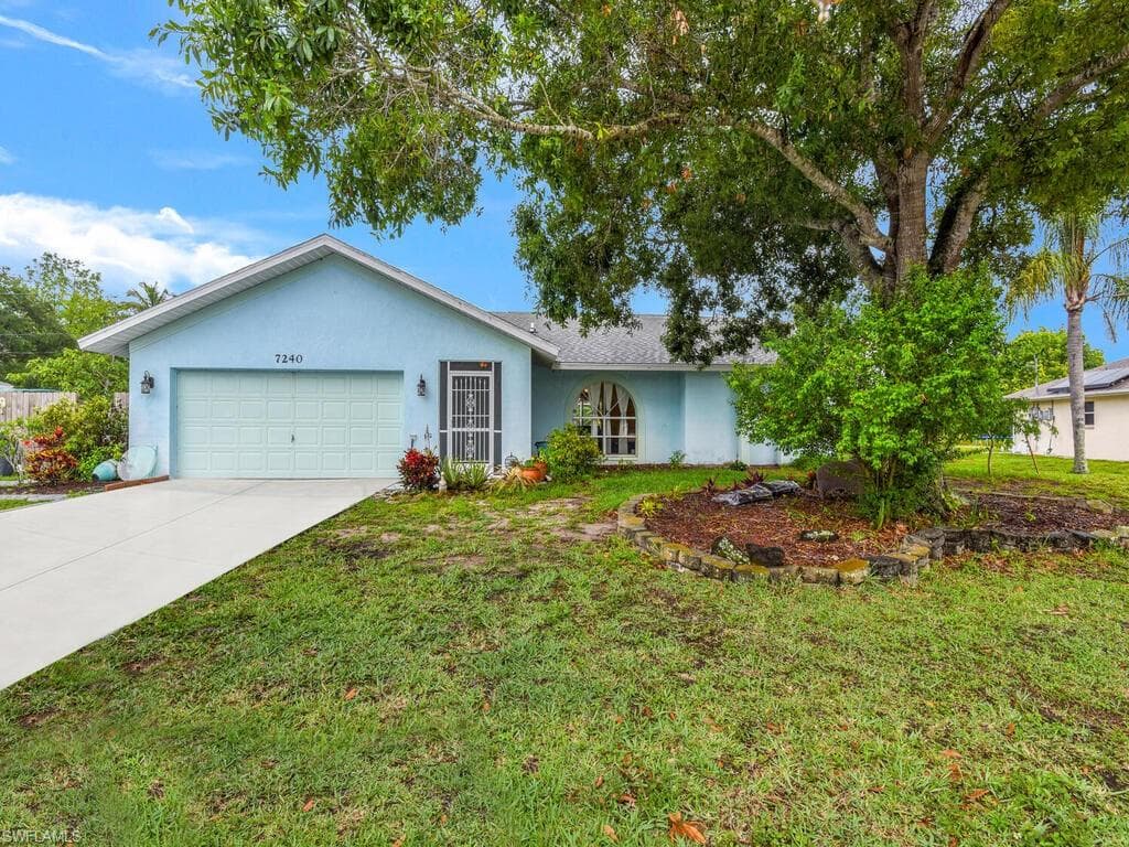 7240 Coolidge RD FORT MYERS, FL 33967