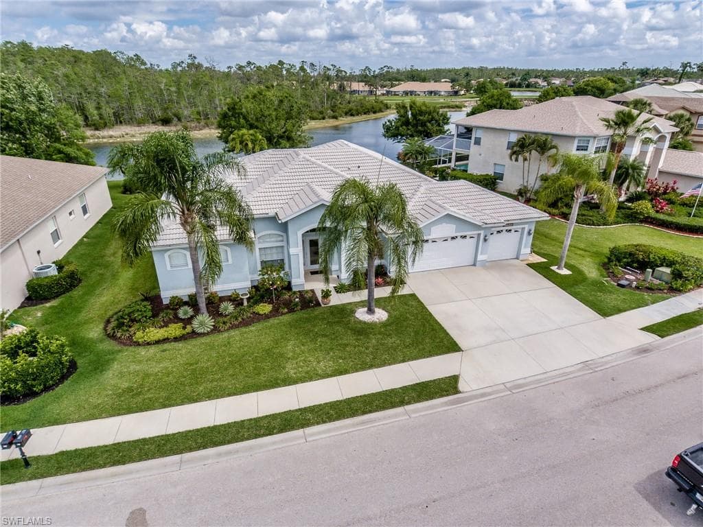 21528 Belhaven WAY ESTERO, FL 33928