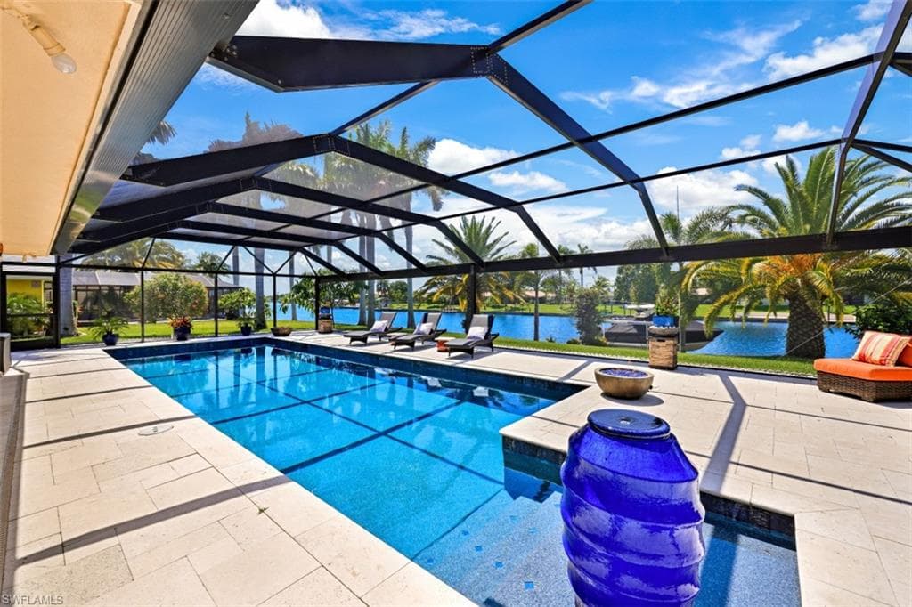 1205 SE 43rd TER CAPE CORAL, FL 33904