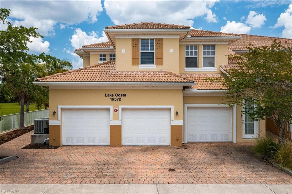 16572 San Edmundo RD 111 PUNTA GORDA, FL 33955