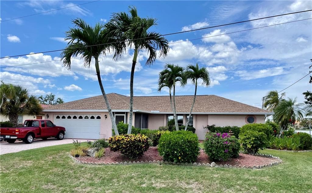 425 SW 49th LN CAPE CORAL, FL 33914