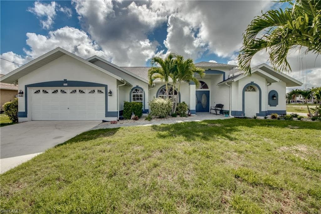 4009 SW 26th AVE CAPE CORAL, FL 33914
