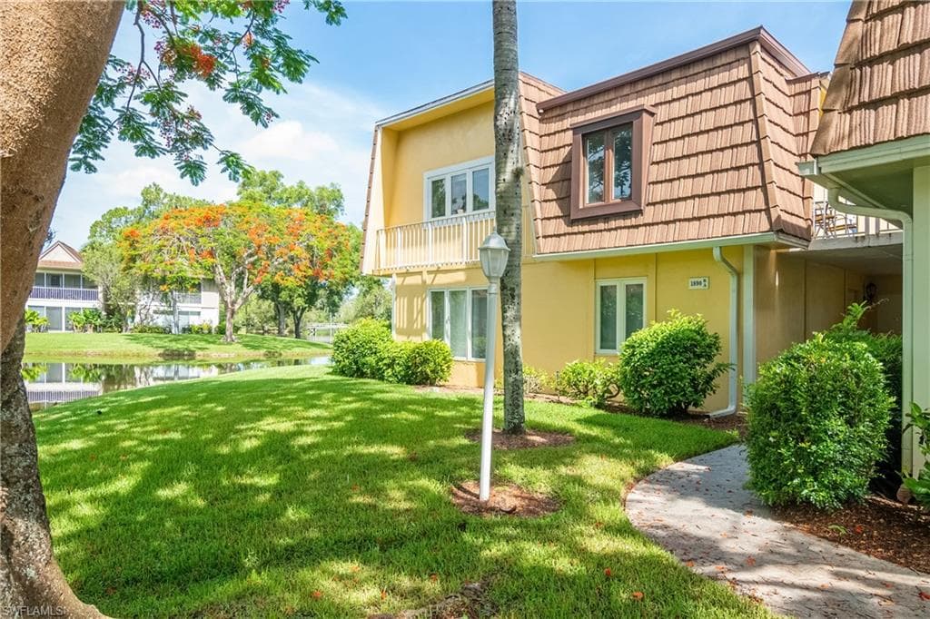 1890 Bald Eagle DR 400B NAPLES, FL 34105