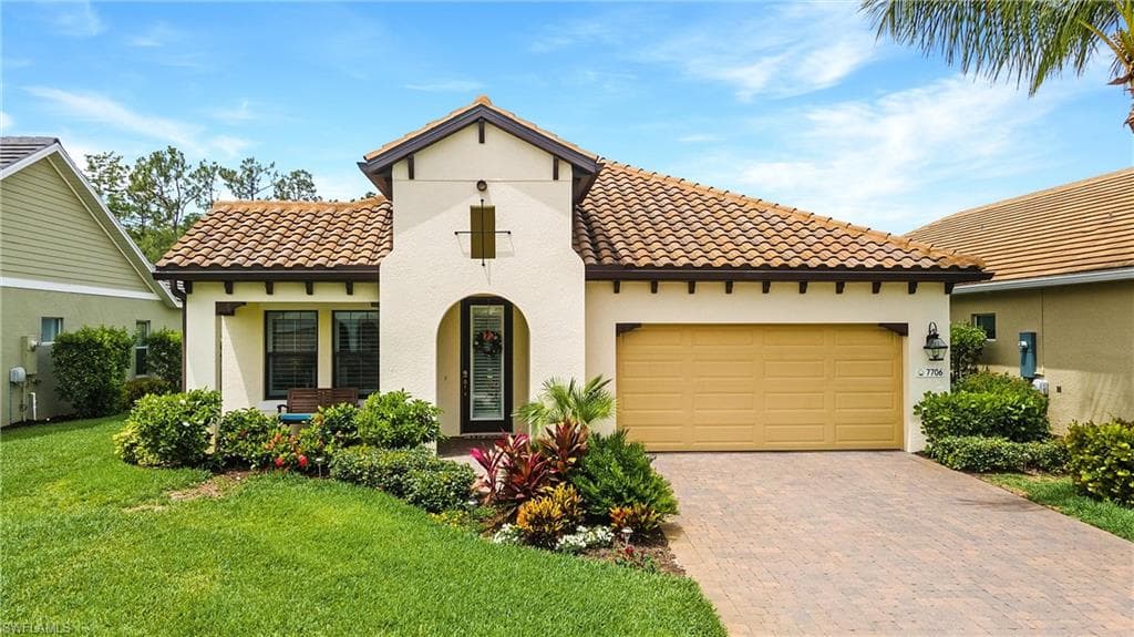 7706 Cypress Walk DR FORT MYERS, FL 33966